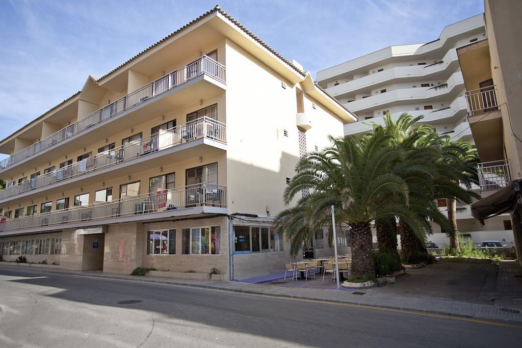 Hostel Bei Juan Bona Vista S'Illot  Exterior foto